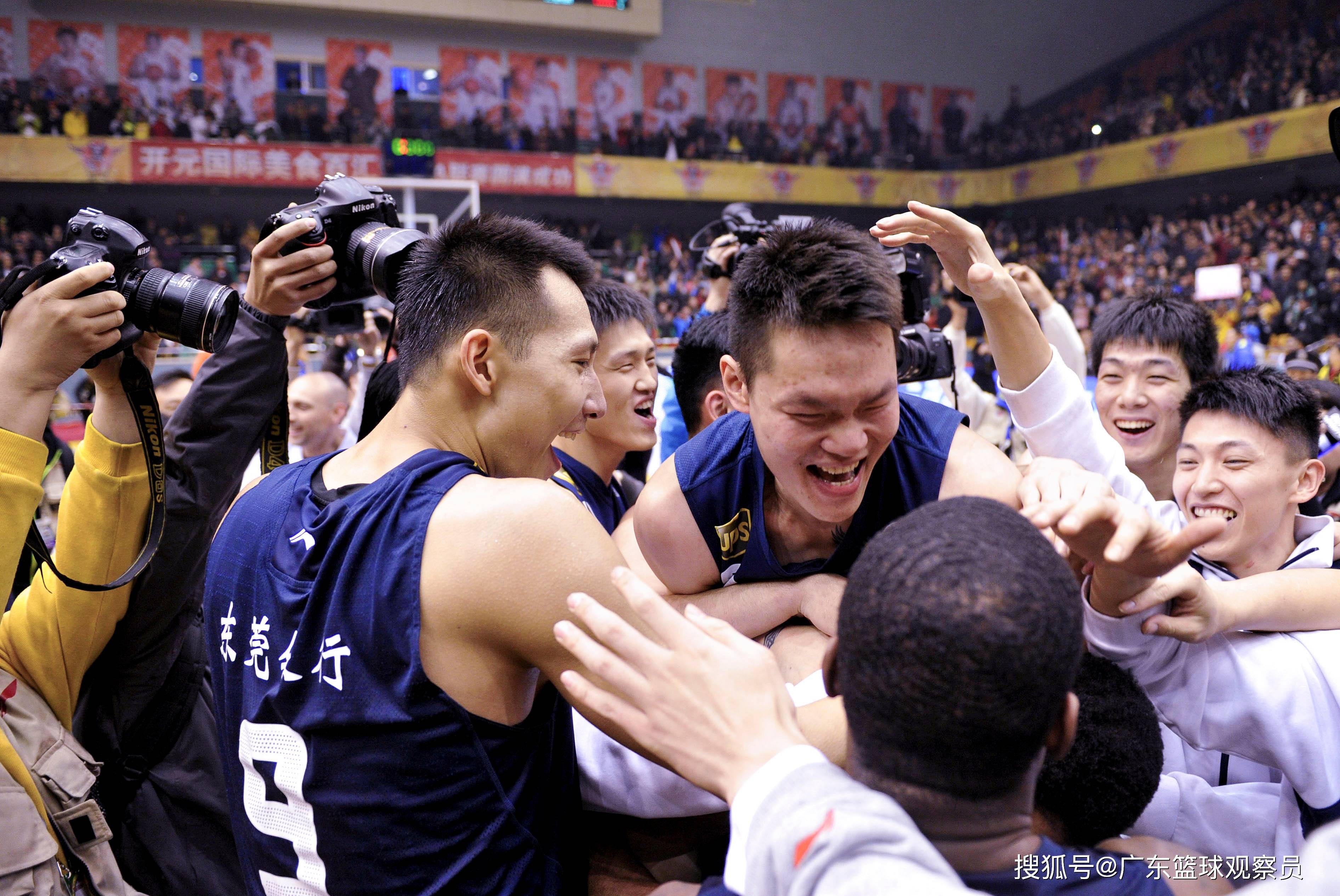 冲刺阶段广东宏远调整名单以备亚冠；状态回暖环节打磨；悬念犹存；年轻球员得到机会的简单介绍-爱游戏